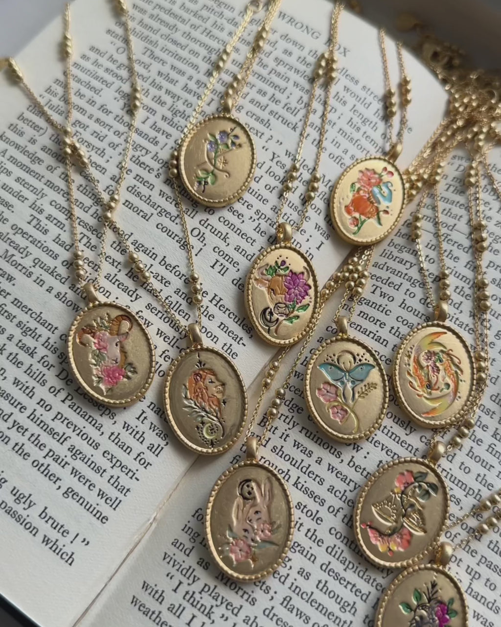 Gold-Plated Libra Zodiac Necklace Fable US England 