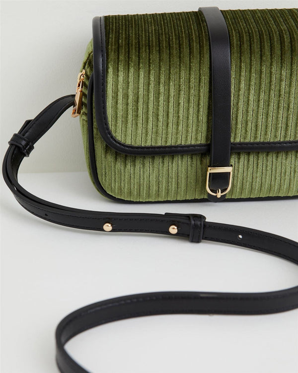 Fable England US Handbag Vivianne Velvet Camera Bag - Jade Green